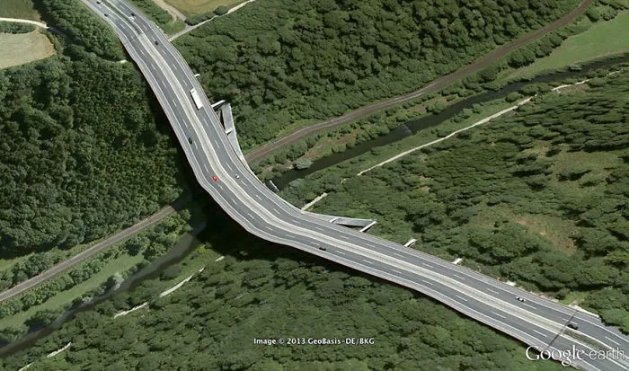 Artist Finds Anomalies On Google Earth And They Look Like Dali Is Using Google