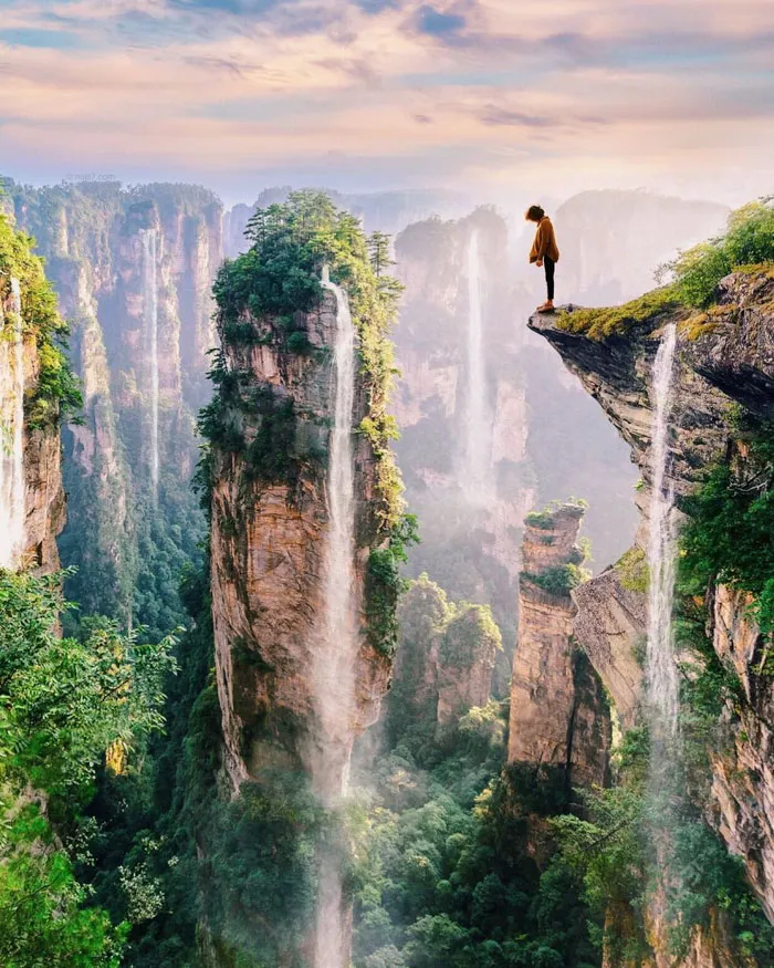 This Award-Winning Photographer Is Taking The Internet By Storm With His Surreal Photo Manipulations