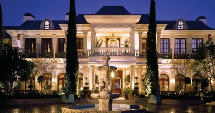 'Security Manager' Of A Rich Family Shares The Craziest Tasks He Has To Do Every Day