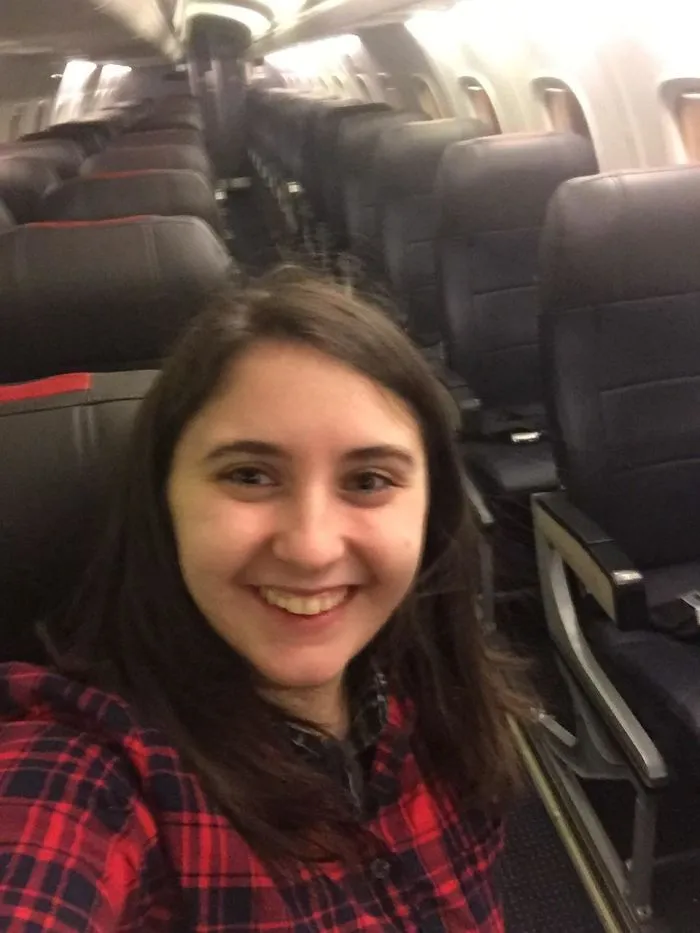 Acabé con un avión todo para mi porque accidentalmente me dieron asiento en un vuelo que solo era para trarladar al personal