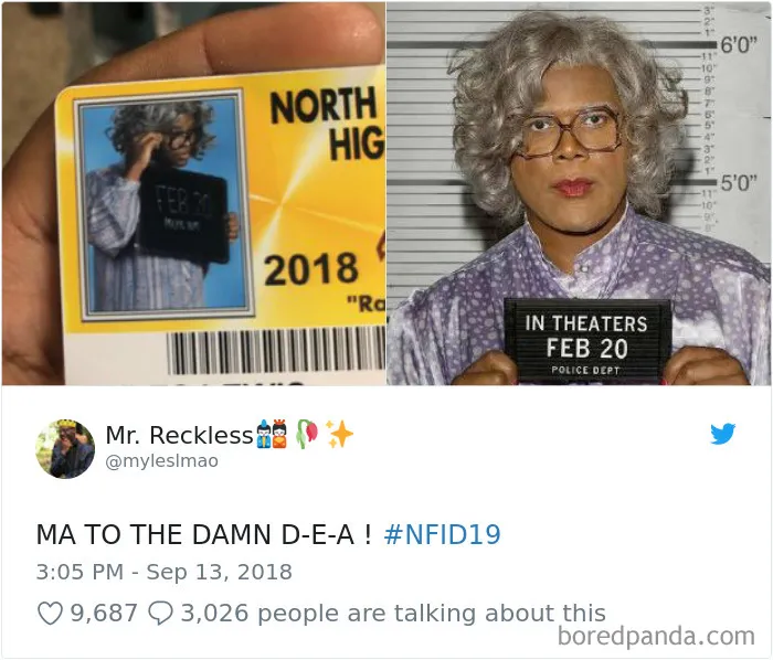 High School Lets Seniors Wear Costumes For Their Student ID Pics, Ace This Year (65 Pics)