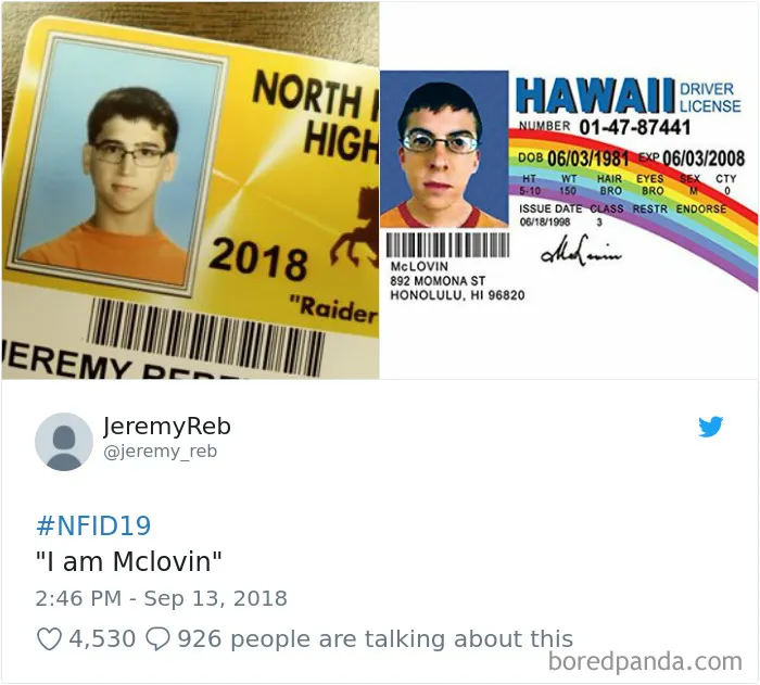 High School Lets Seniors Wear Costumes For Their Student ID Pics, Ace This Year (65 Pics)