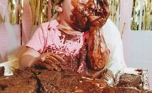 My Baby Shoved Her Face Into Frosting 21 Times!