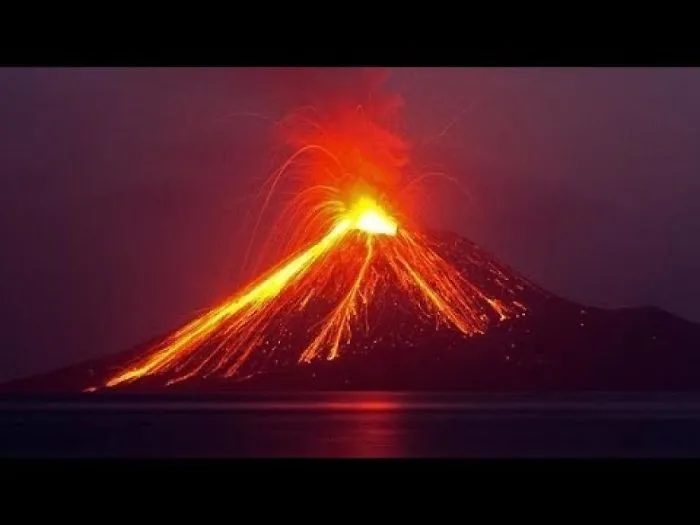 Incredible Footage Of Indonesian Volcano Erupting