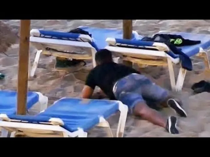 How Criminal Gangs Rob Tourists In Magaluf Beaches