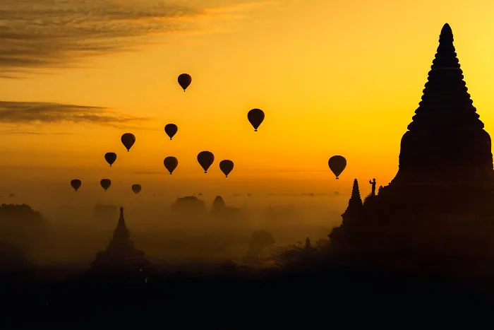 I Travel Around The World To Capture Beautiful Sights (30 Pics)