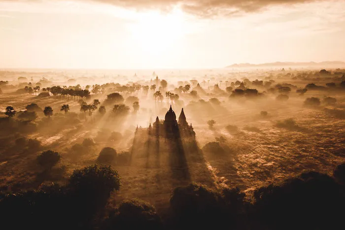 I Travel Around The World To Capture Beautiful Sights (30 Pics)