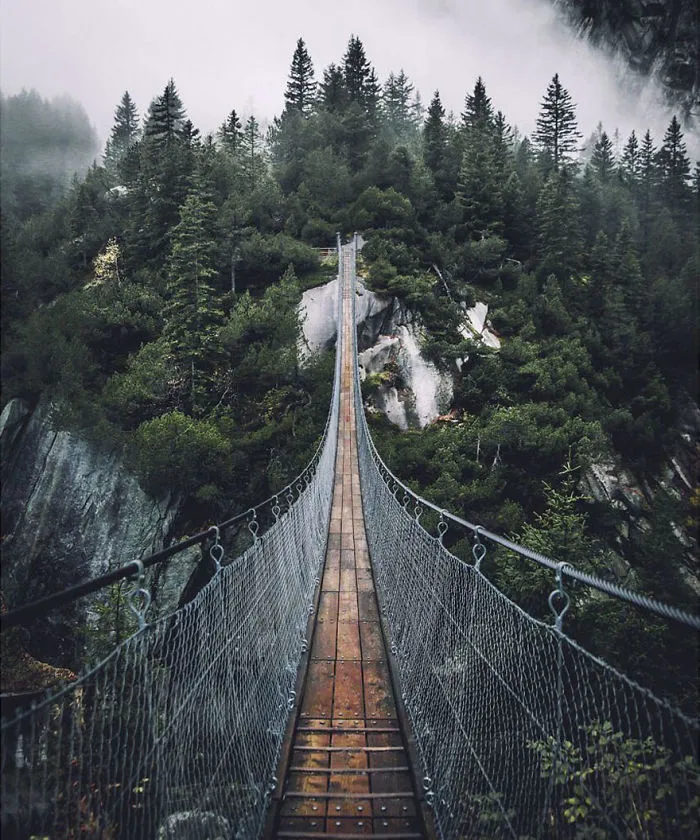 I Travel Around The World To Capture Beautiful Sights (30 Pics)