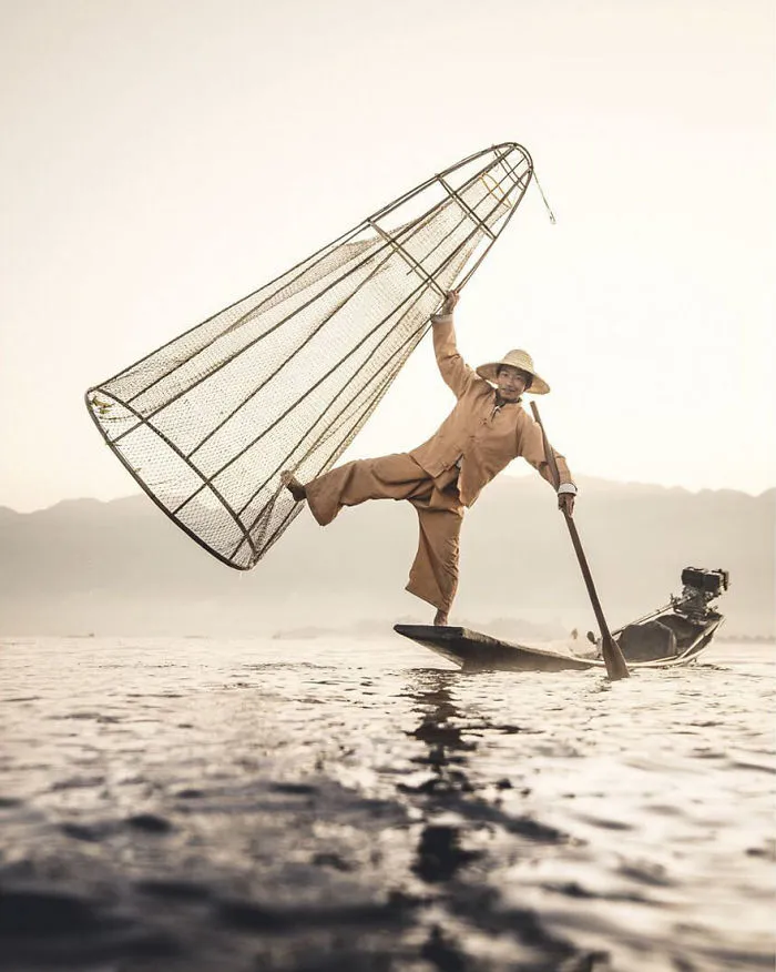 I Travel Around The World To Capture Beautiful Sights (30 Pics)