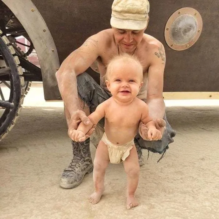 110 Epic Photos From Burning Man 2018 That Prove It’s The Craziest Festival In The World