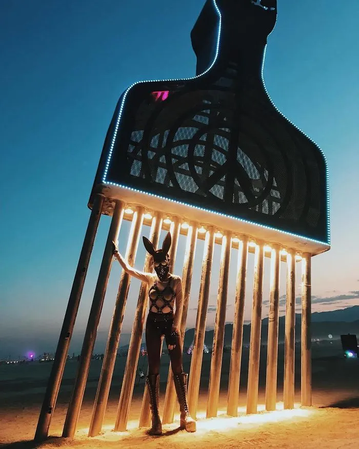 10+ Fotos increíbles que muestran la locura que se vivió en el festival Burning Man 2018