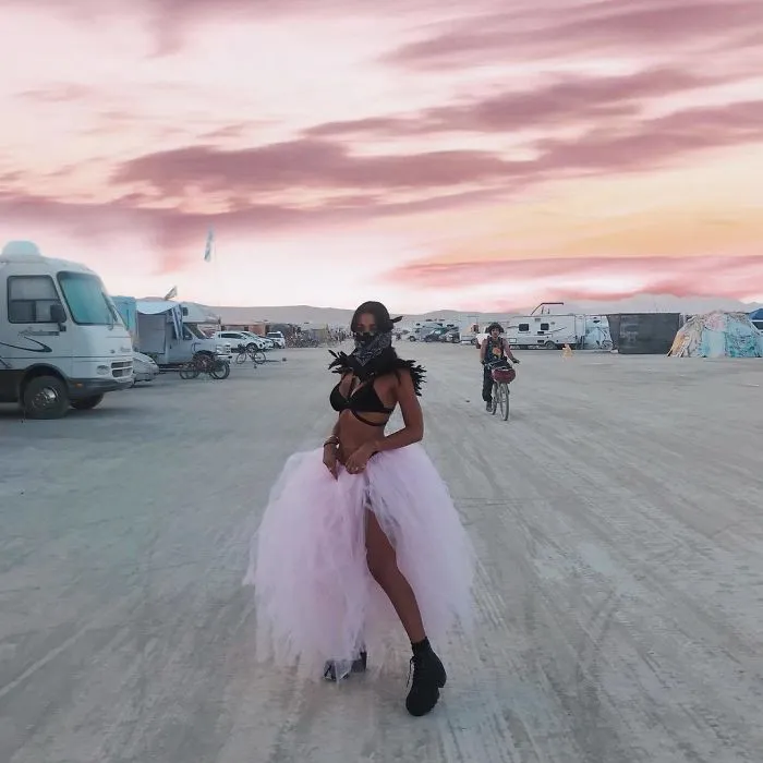 110 Epic Photos From Burning Man 2018 That Prove It’s The Craziest Festival In The World