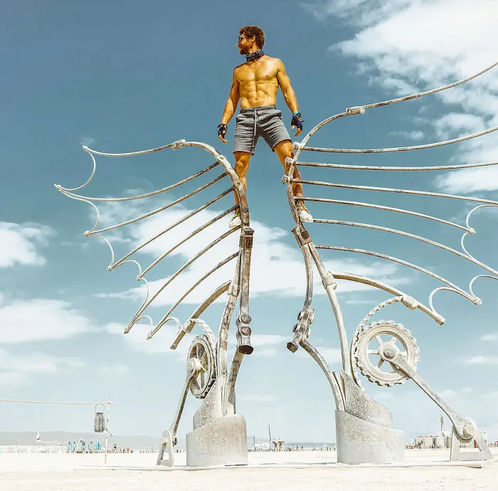 110 Epic Photos From Burning Man 2018 That Prove It’s The Craziest Festival In The World