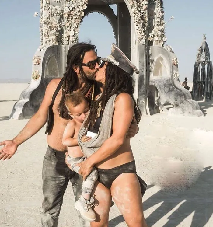 110 Epic Photos From Burning Man 2018 That Prove It’s The Craziest Festival In The World