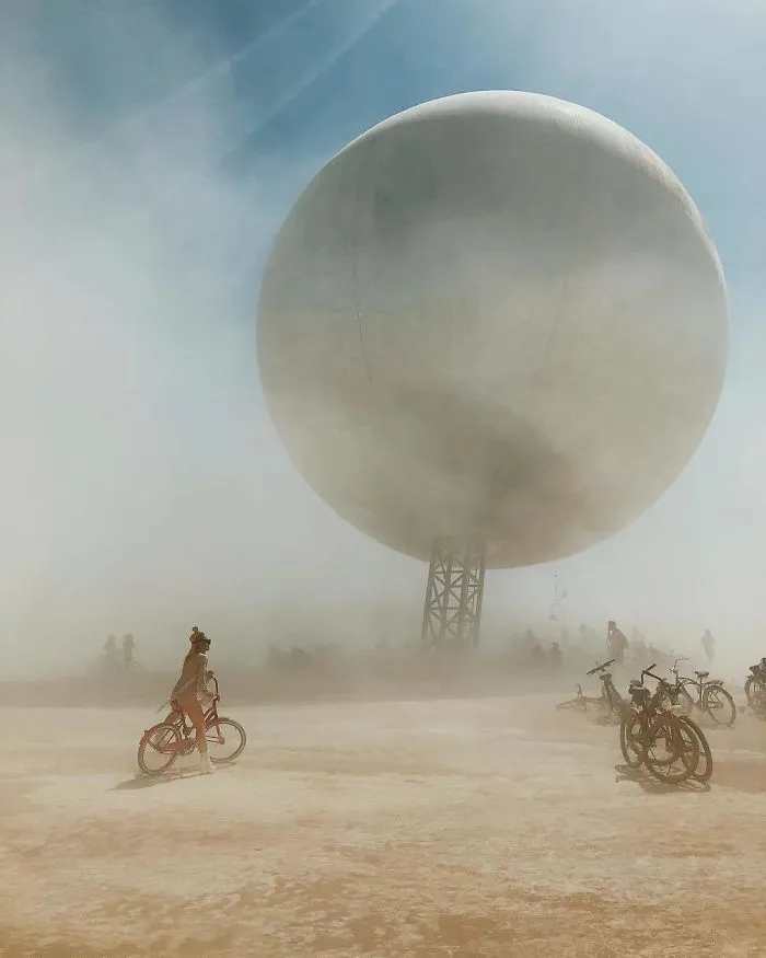 10+ Fotos increíbles que muestran la locura que se vivió en el festival Burning Man 2018