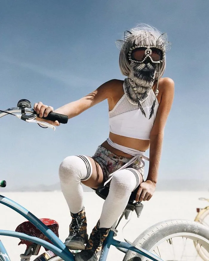 10+ Fotos increíbles que muestran la locura que se vivió en el festival Burning Man 2018