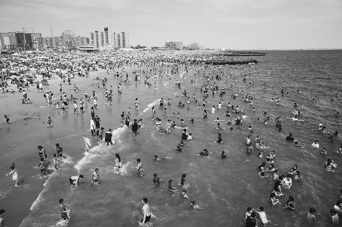 I Photographed The Iconic Coney Island During The Most Vibrant Time