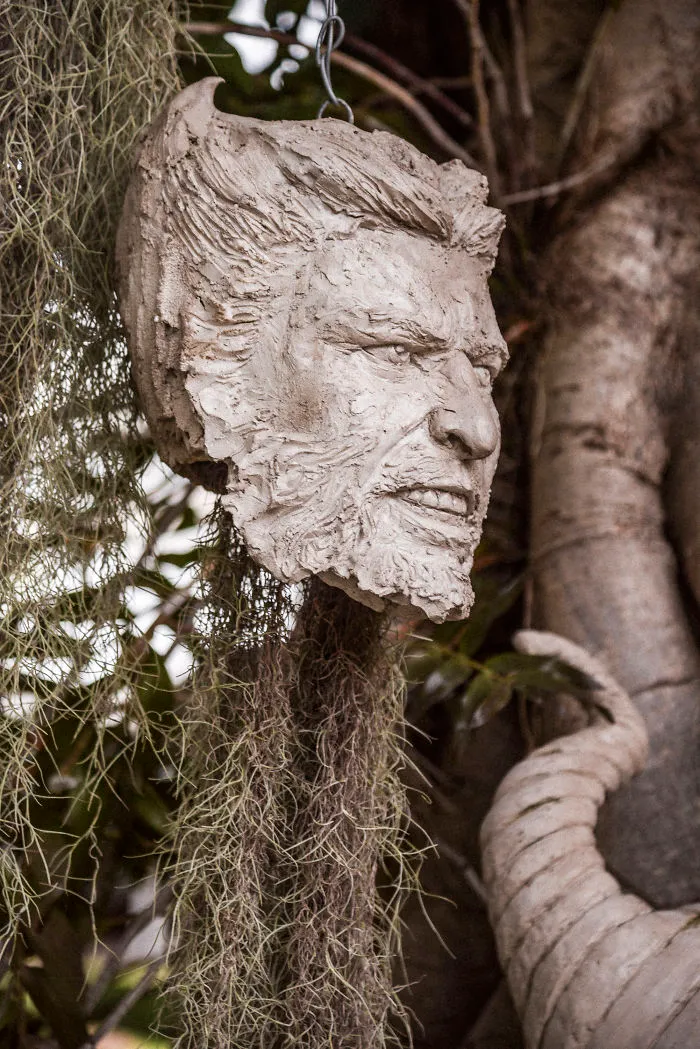This White Temple In Thailand Is Both Heaven And Hell