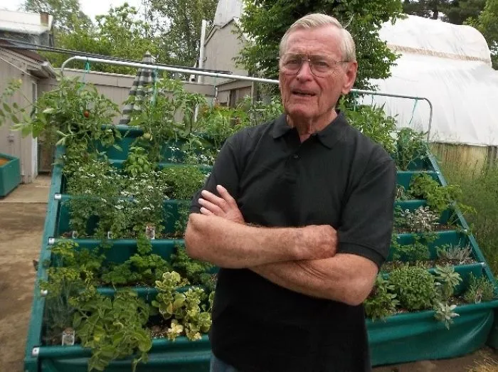 Sustainable Agriculture Through Animal Waste Management
