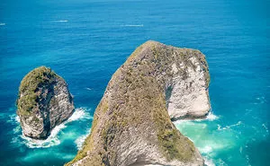 I Photographed Nusa Penida Island With My Phone