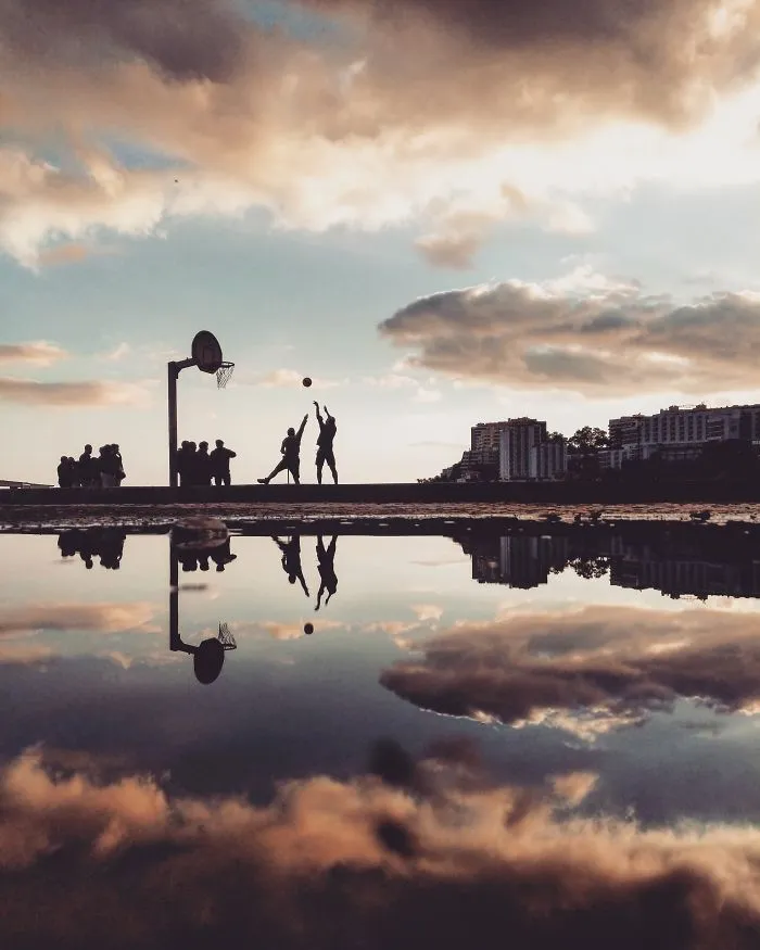 I Travel To Parallel Worlds Of Puddles With My Smartphone