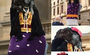 Knitted Frida Kahlo