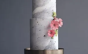 These Luxurious Towering Cakes Look Like They Are Straight Out Of The Fairy Tale