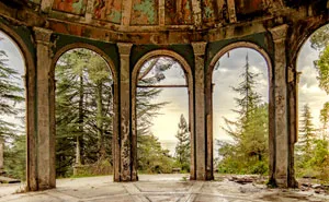 After Photographing Nearly 500 Abandoned Locations, I Came Across Stunning Abkhazia