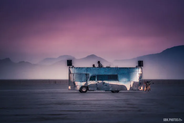 Mirage 2.0 Artcar