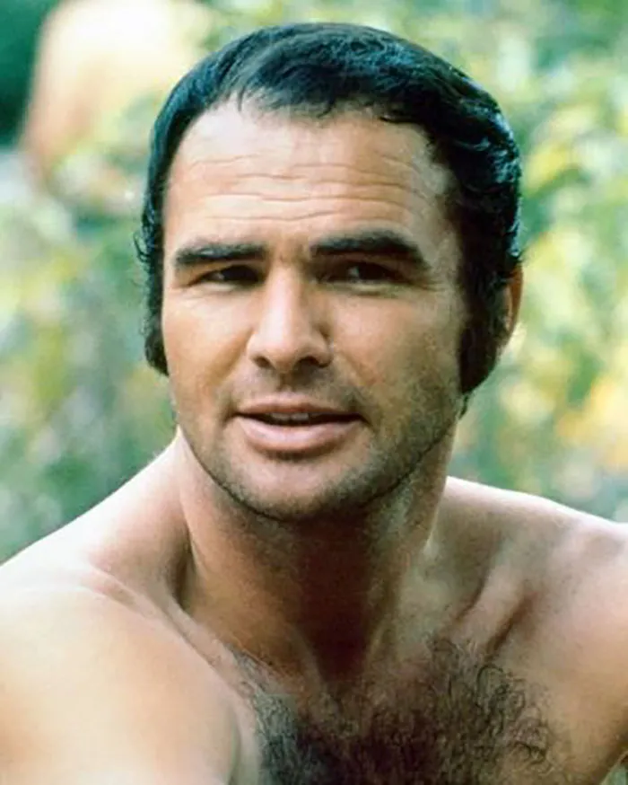 30+ Fotos emblemáticas para recordar el icono que realmente fue Burt Reynolds