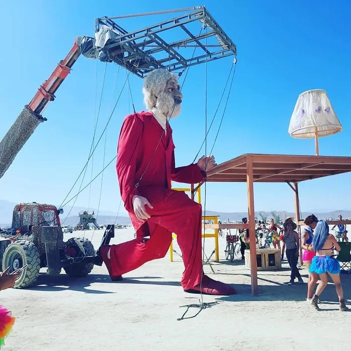 110 Epic Photos From Burning Man 2018 That Prove It’s The Craziest Festival In The World