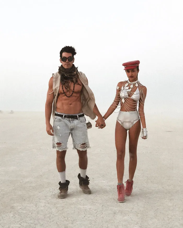 110 Epic Photos From Burning Man 2018 That Prove It’s The Craziest Festival In The World