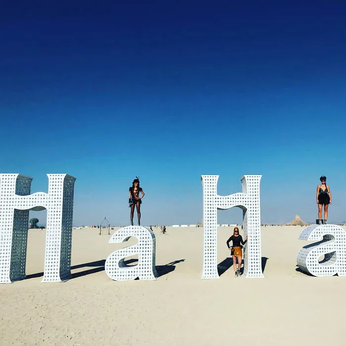 110 Epic Photos From Burning Man 2018 That Prove It’s The Craziest Festival In The World