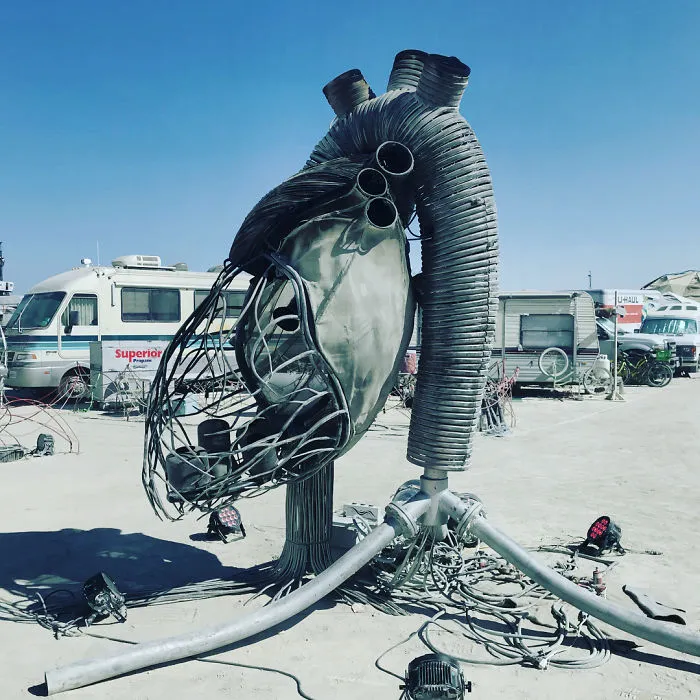 110 Epic Photos From Burning Man 2018 That Prove It’s The Craziest Festival In The World