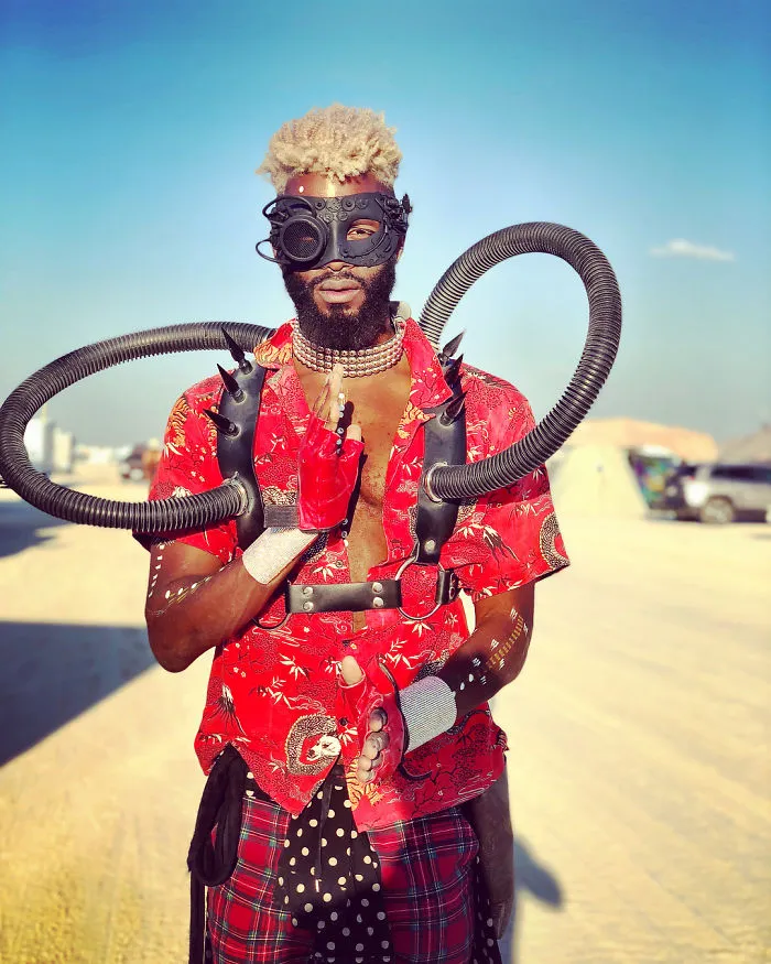 110 Epic Photos From Burning Man 2018 That Prove It’s The Craziest Festival In The World