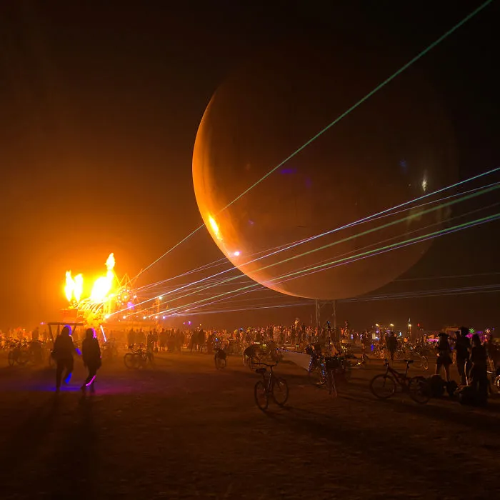 110 Epic Photos From Burning Man 2018 That Prove It’s The Craziest Festival In The World