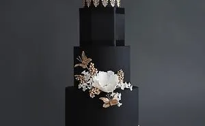 These Luxurious Towering Cakes Look Like They Are Straight Out Of The Fairy Tale