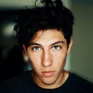 Dominic Lester