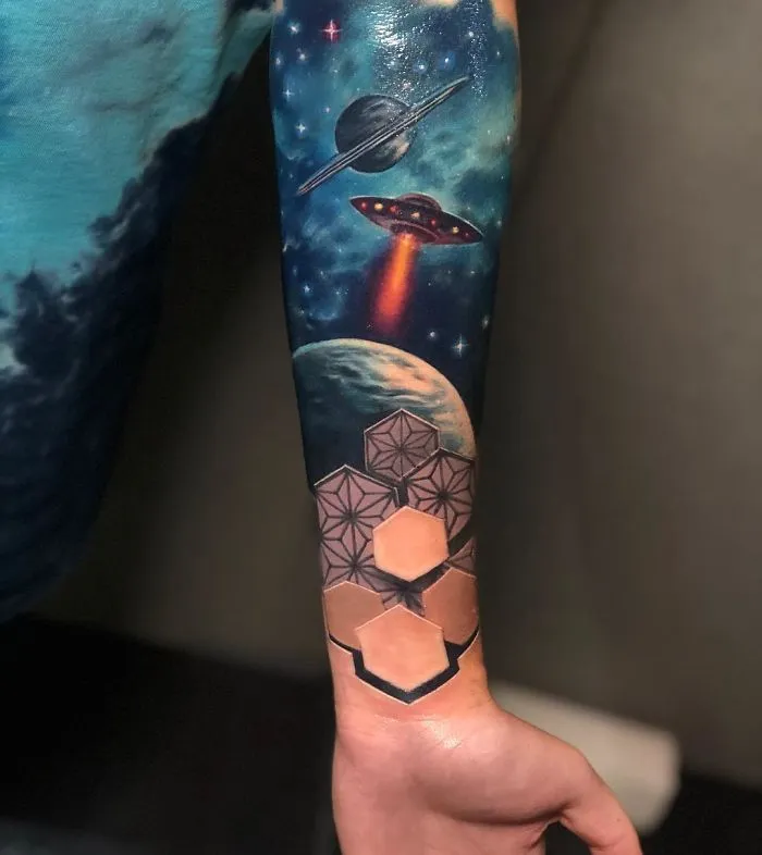 Artist Creates Amazing 3D Tattoos That Will Make You Look Twice