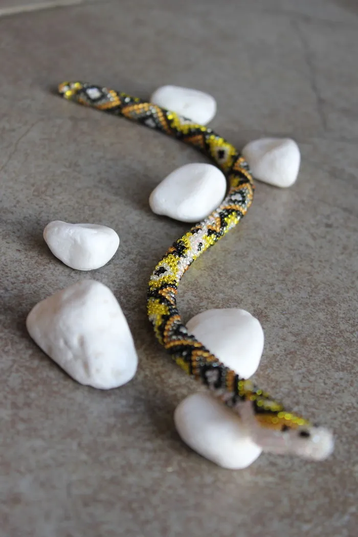 I Create Wearable Bead Crochet Art