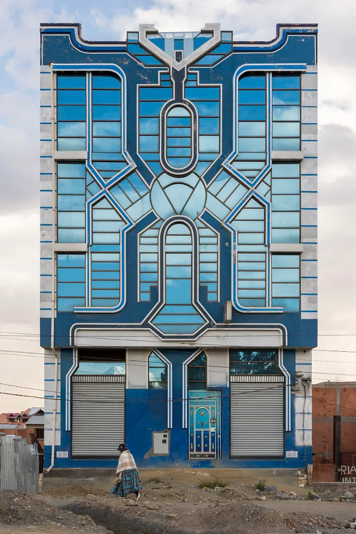 22 Fotos de los edificios de El Alto en Bolivia, para descubrir su estilo arquitectónico único llamado "cholet"