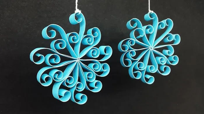 Diy Simple Paper Hanging Decorations For Christmas - Handmade Home Decor