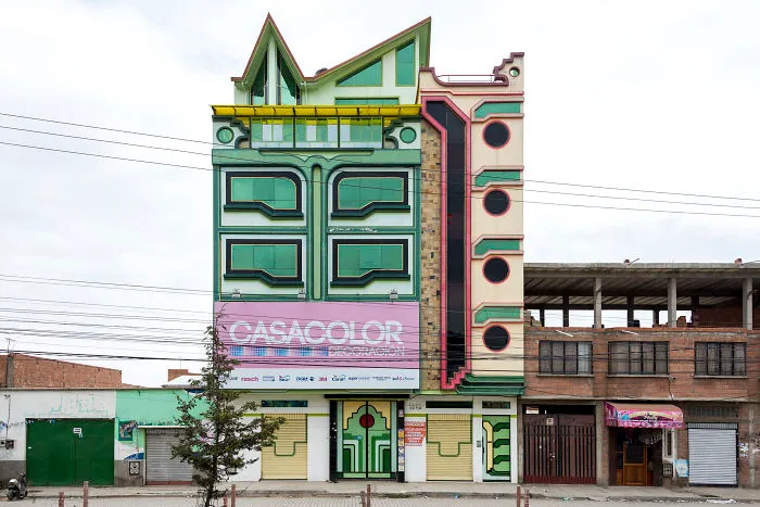 I Retraced The Streets Of El Alto, Bolivia, To Discover A Unique Style Of Architecture Called Cholet (22 Pics)