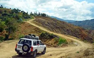 9 Things Every Aspiring Humanitarian Volunteer Should Consider Before Traveling Abroad