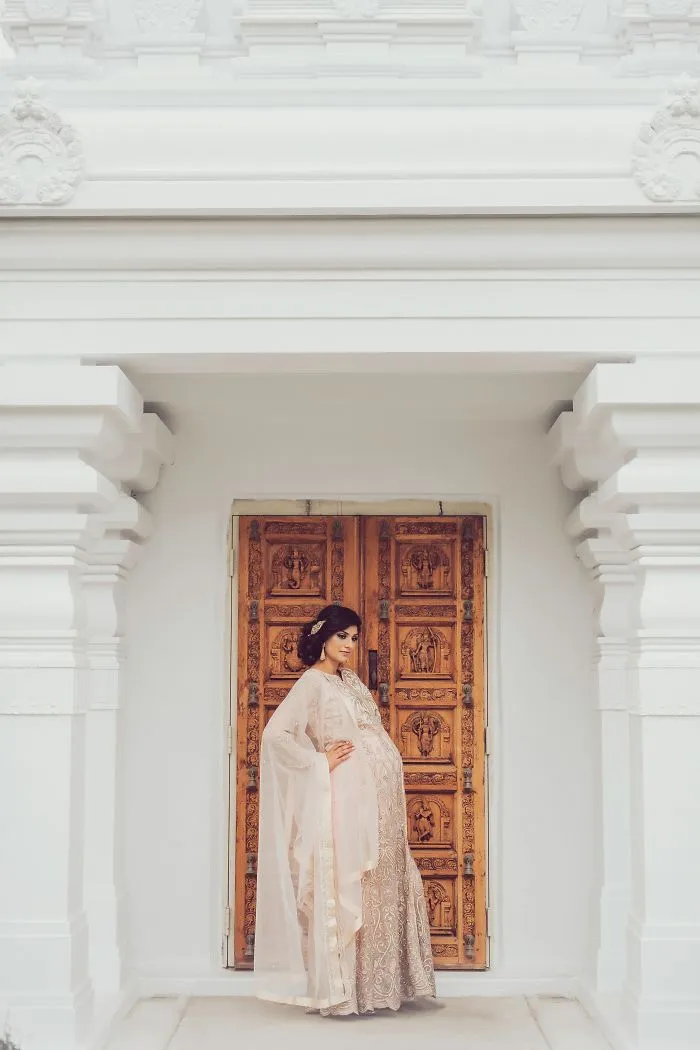 I Take Maternity Pictures Inspired By Indian Culture