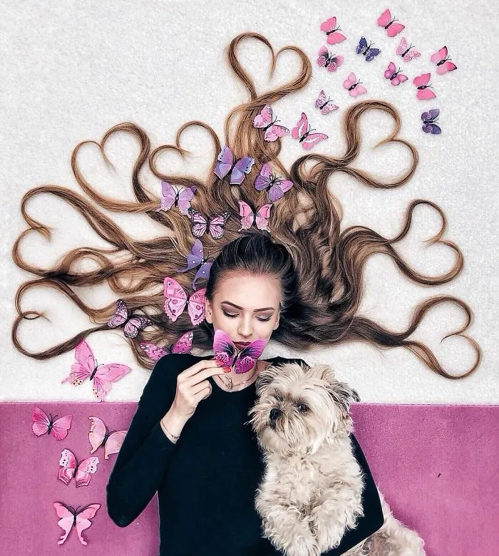 Artist Arranges Amazing Photo Shoots That Show-Off The Beauty Of Her Hair