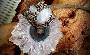 Clay Artist Turns Healing Crystals And Clay Into Stunning Pieces Of Wearable Artwork