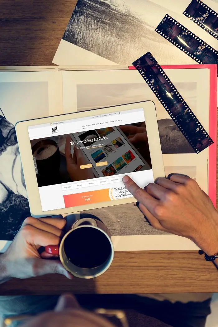 What Should An Artist Do In The Internet Era?