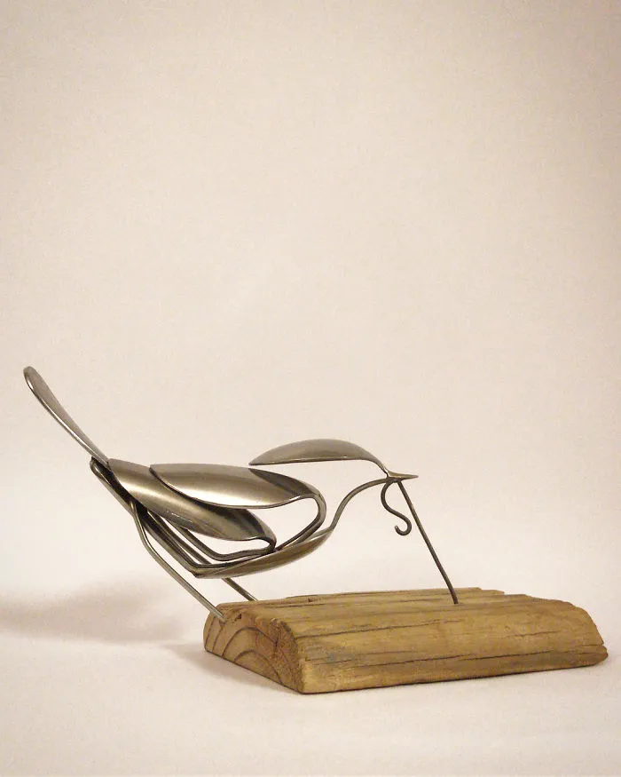 Artist Shapes Old Cutlery Into Magnificent Metal Sculptures Of Animals