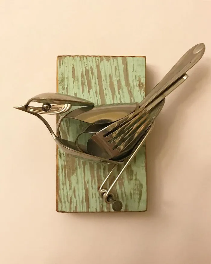 Artist Shapes Old Cutlery Into Magnificent Metal Sculptures Of Animals
